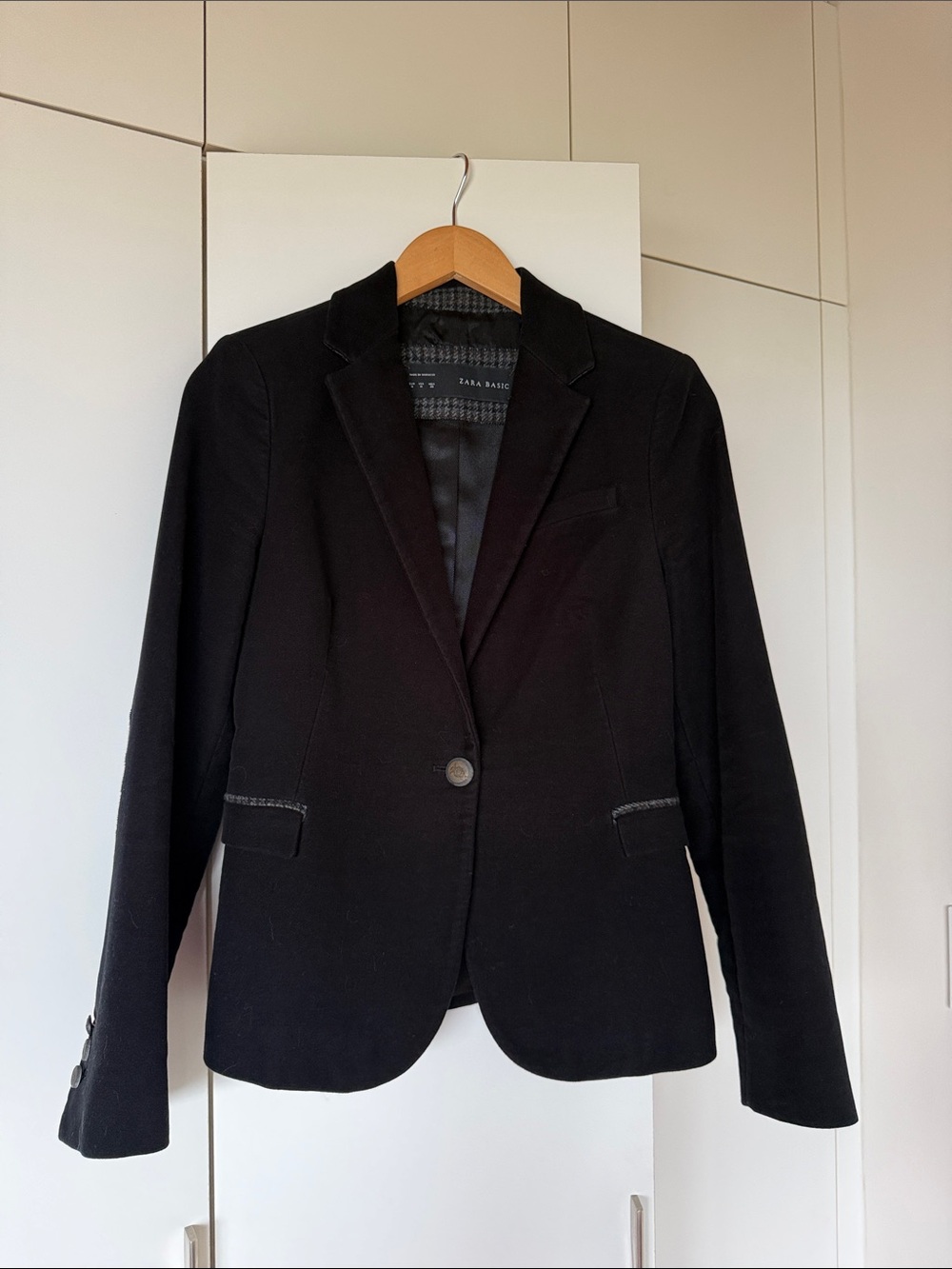 Zara Black Single-Button Tailored Blazer